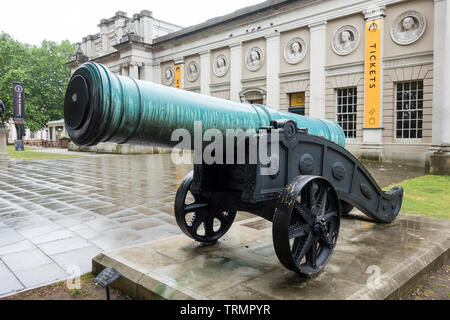 A Turkish bronze cannon, captured by Admiral Sir John Duckworth, at the National Maritime Museum, Park Row, Greenwich Peninsula, London, SE10, UK Stock Photo