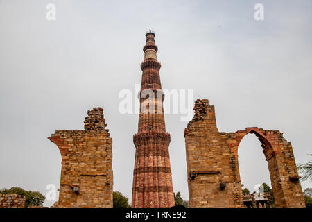Qutub minar mosque, The worlds tallest free standing minaret in delhi, India Stock Photo