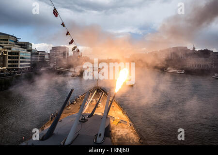 London, UK. 6th June 2019. Imperial War Museum marks 75th anniversary of the D-Day landing on board HMS Belfast. Three forward Guns are fired three times at 11:00am. Credit: Guy Corbishley/Alamy Live News Stock Photo