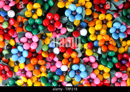 Confetti o confetti, Sulmona, Abruzzo, Italia Foto stock - Alamy