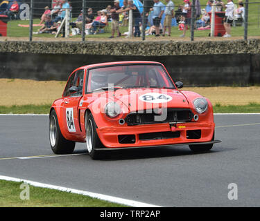 Peter Samuels, MGB GT V8, Bernies V8s, Classic US Muscle Cars, American Speedfest VII, Brands Hatch, June 2019, automobiles, Autosport, cars, circuit Stock Photo