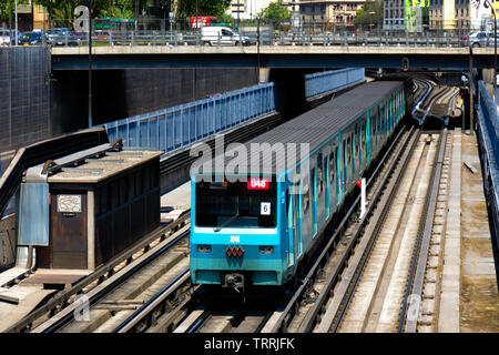 SANTIAGO, CHILE - OCTOBER 2015: Alstom NS74 Train from the Santiago Metro between Santa Ana and Los Héroes in L2 Stock Photo