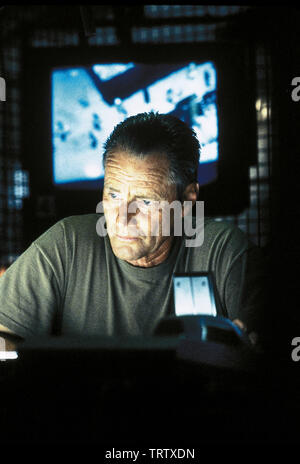 SAM SHEPARD in BLACK HAWK DOWN (2001). Copyright: Editorial use only. No merchandising or book covers. This is a publicly distributed handout. Access rights only, no license of copyright provided. Only to be reproduced in conjunction with promotion of this film. Credit: REVOLUTION STUDIOS / BALDWIN, SIDNEY / Album Stock Photo