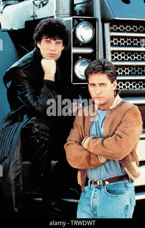 EMILIO ESTEVEZ and MICK JAGGER in FREEJACK (1992). Copyright: Editorial use only. No merchandising or book covers. This is a publicly distributed handout. Access rights only, no license of copyright provided. Only to be reproduced in conjunction with promotion of this film. Credit: WARNER BROS/MORGAN CREEK / Album Stock Photo