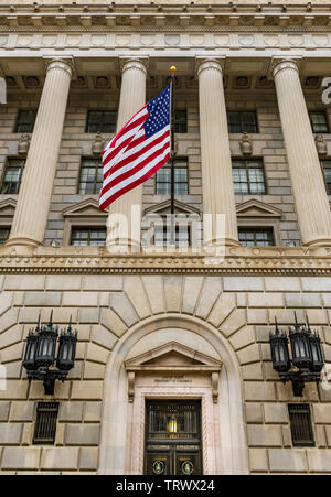 Main Entrance Herbert Hoover Building Commerce Department 14th Street Washington DC.  Building completed in 1932.  Across from the White House, Commer Stock Photo