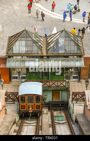 BUDAPEST, HUNGARY - MARCH 2018: The Budapest Castle Hill Funicular railway or 'Budavári Sikló'. In the background is the base station and ticket offic Stock Photo