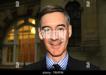 JACOB RES - MOGG MP IN WESTMINSTER, LONDON, UK ON THE 12TH JUNE 2019. MR.REES - MOGG GAVE HIS CONSENT FOR THIS PHOTOGRAPH TO BE TAKEN FOR ALAMY ARCHIVE AND REPORTAGE. FAMOUS POLITICIANS. RUSSELL MOORE PORTFOLIO PAGE. Stock Photo
