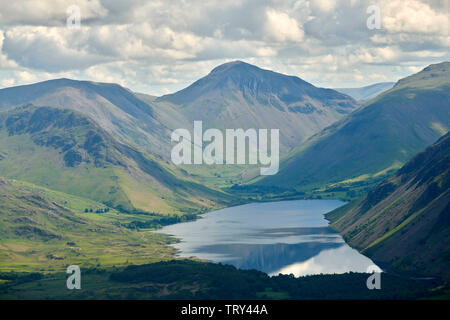 Wast Water or Wastwater, located in Wasdale, a valley in the western part of the Lake District National Park, cumbria, North West England, UK Stock Photo