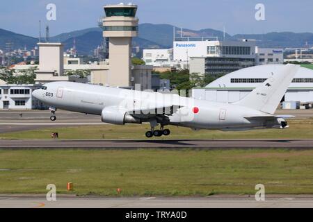 Nagoya, Japan - 23. May 2014: Japan Air Force Boeing KC-767J at Nagoya Komaki airport (NKM) in Japan. | usage worldwide Stock Photo