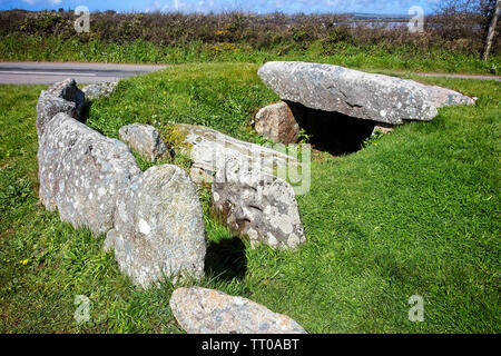 Tregiffian Burial Chamber, a Neolithic or early Bronze age chambered tomb, near Lamorna, Cornwall, England, United Kingdom. Stock Photo