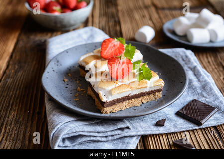 Homemade S’mores bars with marshmallows and chocolate Stock Photo