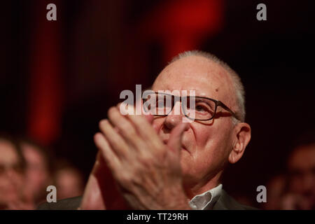06112019 - Bloomington, Indiana, USA: Lee Hamilton, a former member of the United States House of Representatives and currently a member of the U.S. Homeland Security Advisory Council, listens as South Bend Mayor Pete Buttigieg, who is running for the Democratic nomination for President of the United States delivers an hour long speech on foreign policy and security at the Indiana University Auditorium. (Photo by Jeremy Hogan) Stock Photo