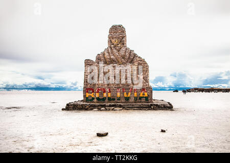 Salar de Uyuni, Bolivia -Dec 31, 2018: Dakar monument on Salar de Uyuni salt flat in Bolivia. Stock Photo