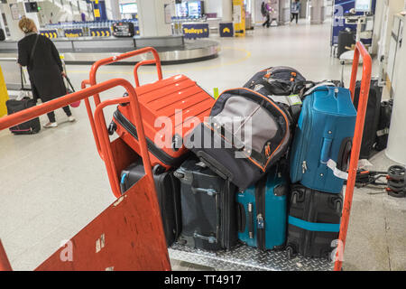 ryanair lost baggage policy