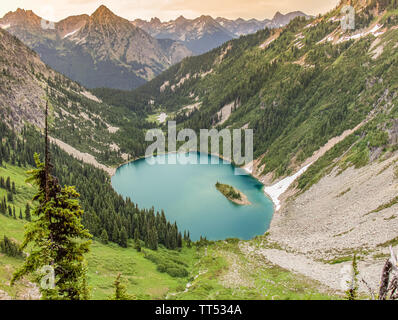 View of Ann Lake from Maple Pass in North Cascades National Park, Washington, USA. Stock Photo