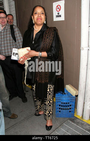 New York, USA. 25 May, 2008. Phylicia Rashad at the meet and greet with the Cast of 'Passing Strange' back stage at The Belasco Theater. Credit: Steve Mack/Alamy Stock Photo