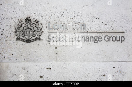 Signage outside the London Stock Exchange coat of arms - My Word is My Bond (Dictum Meum Pactum), outside the LSE on Paternoster Row, London, EC4, UK Stock Photo