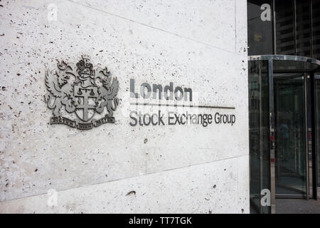 Signage outside the London Stock Exchange coat of arms - My Word is My Bond (Dictum Meum Pactum), outside the LSE on Paternoster Row, London, EC4, UK Stock Photo