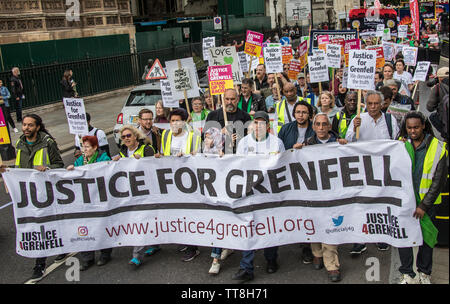 London, UK. 15th June, 2019. Hundreds of demonstrators staged a protest in central London to demand justice on the second anniversary of the Grenfell Tower fire. Credit: David Rowe/Alamy Live News Stock Photo