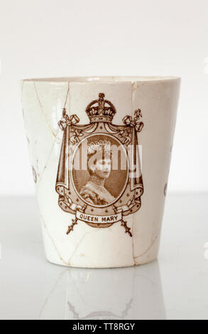 1911 King George Coronation Souvenir Cup showing Portrait of Queen Mary Stock Photo