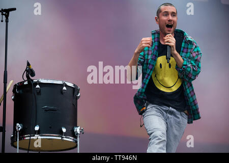 Isle of Wight, UK. 15th June 2019 Bastille performing on stage, Newport, IOW Credit: Dawn Fletcher-Park/Alamy Live News Stock Photo