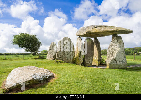 Pentre Ifan Neolithic burial chamber or dolmen (one large flat stone on top of several upright stones) in Pembrokeshire, Wales, UK Stock Photo
