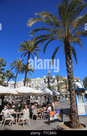Spain, Andalusia, Cadiz, Plaza de la Catedral, cafe, people, Stock Photo