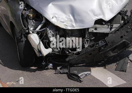 Silver Renault Clio, rear-end accident in Berlin Stock Photo