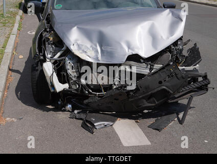 Silver Renault Clio, rear-end accident in Berlin Stock Photo