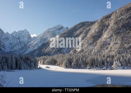 Winter at Fusine lake, Italy Stock Photo - Alamy