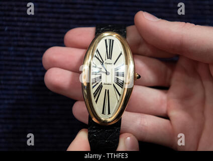 Bonhams, London, UK. 17th June 2019. Cartier. A rare oversized 18K gold manual wind oval wristwatch Baignoire Oval Maxi, London Hallmark for 1968, estimate £20,000-30,000. Credit: Malcolm Park/Alamy Live News. Stock Photo