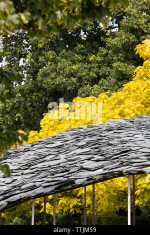 The Serpentine Gallery Summer Pavillion 2019 in London's Hyde Park is designed by Japanese architects Junya Ishigami + Associates and features a curve Stock Photo