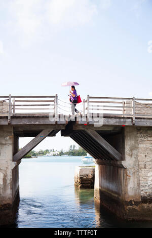 BERMUDA. Somerset Bridge. The world's smallest drawbridge connecting Somerset Island with the mainland. Stock Photo