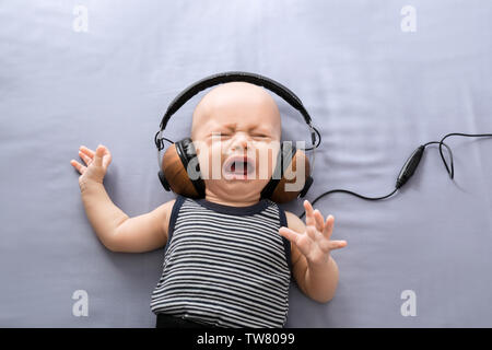 Noise cancelling headphones sale for baby crying