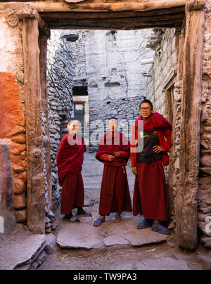 Young monks in the ancient village of Kagbeni, Upper Mustang, Nepal Stock Photo