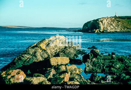 Falkland Islands 1985. The Welsh Guards war memorial at the hamlet of Fitzroy on West Falkland that was the site of the sinking of the Sir Galahad troop ship by the Argentine airforce during the 1982 Falklands-Argentine war Stock Photo