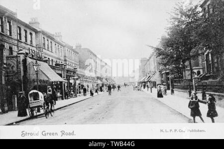 Stroud Green Road, Finsbury Park, North London.      Date: circa 1905 Stock Photo