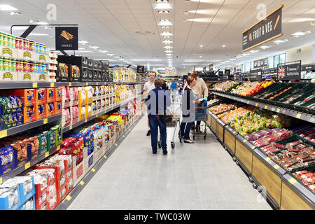 New large Aldi Store, Lancashire UK Stock Photo