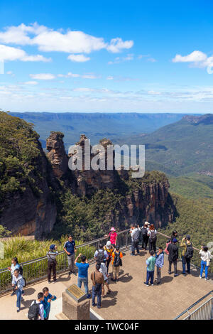 Chinese tourists at The Three Sisters Lookout at Echo Point, Blue Mountains, Katoomba, New South Wales, Australia Stock Photo