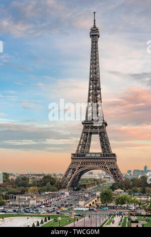 Trocadero Gardens Paris In Autumn Paris France 03 September 2018 Photo By Richard Goldschmidt Stock Photo Alamy