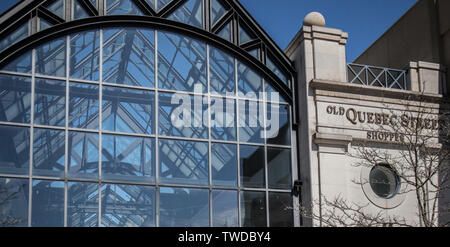 Shopping mall guelph ontario hi-res stock photography and images