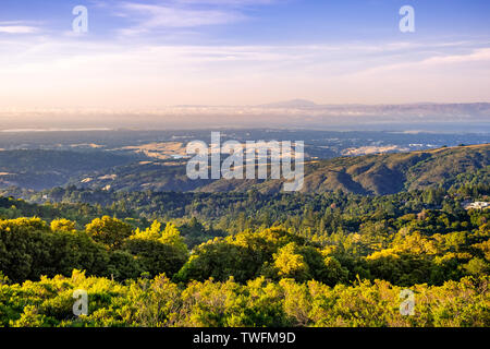 Sunset view from Skyline Highway towards Stanford University, Palo Alto and Menlo Park, Silicon Valley, San Francisco Bay Area, California Stock Photo