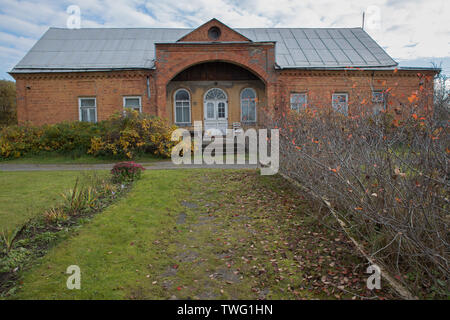 boarding house for the elderly during the daytime outside view Stock Photo