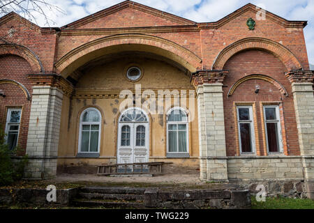 boarding house for the elderly during the daytime outside view Stock Photo