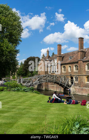 Mathematical bridge over river Cam Queens college Cambridge 2019 Stock Photo