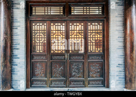 Classical solid wood doors and windows of Chinese