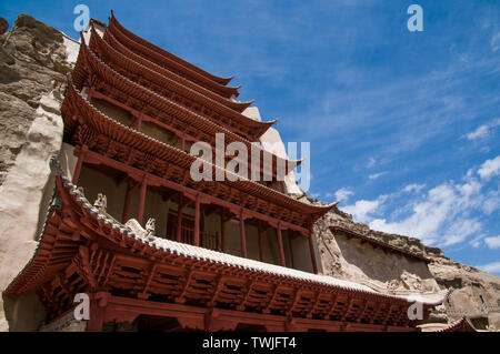 Nine-storey building of the Mogao Grottoes in Dunhuang, Gansu Province Stock Photo