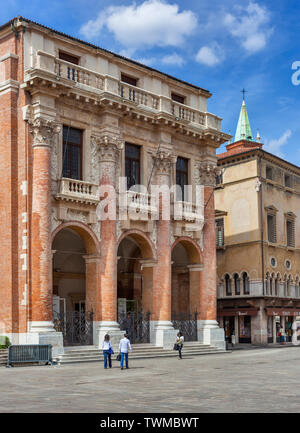 Palazzo del Capitaniato (loggia del Capitanio, loggia Bernarda) by Andrea Palladio (1572), Vicenza, Veneto, Italy Stock Photo