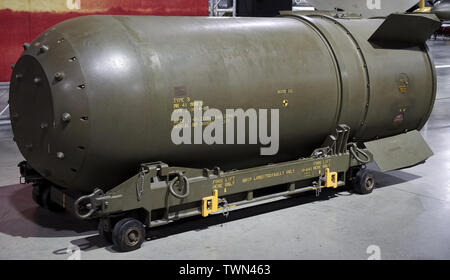 Mark 41 Thermonuclear Bomb. Hydrogen Bomb Display Stock Photo - Alamy