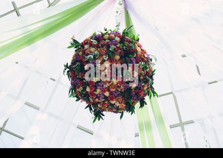 Beach wedding flowers setting. Wedding set up. Stock Photo